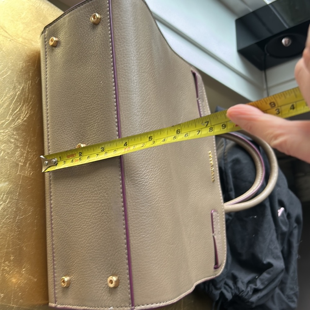 Coccinelle brand new beige leather bag - Picture 12 of 13
